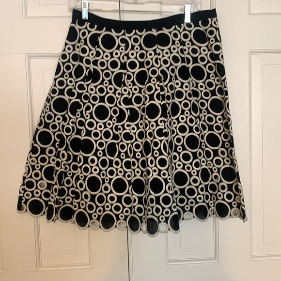 Ann Taylor black and white skirt - Picture 1 of 3